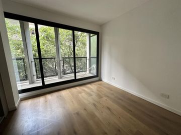 Venta -   Departamento Monoambiente c/ Balcón Terraza,  Calidad  -  Rosario, Centro.