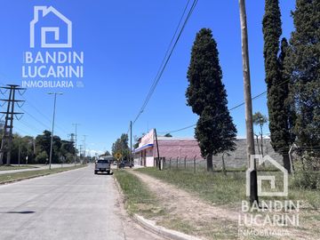 Casa a estrenar en Barrio Cerrado sin expensas El Relincho Bosques Souriguez sobre lote de 600 m2.