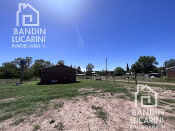Casa a estrenar en Barrio Cerrado sin expensas El Relincho Bosques Souriguez sobre lote de 600 m2.