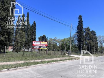 Casa a estrenar en Barrio Cerrado sin expensas El Relincho Bosques Souriguez sobre lote de 600 m2.