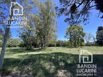Casa a estrenar en Barrio Cerrado sin expensas El Relincho Bosques Souriguez sobre lote de 600 m2.