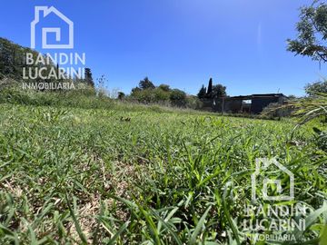 Casa a estrenar en Barrio Cerrado sin expensas El Relincho Bosques Souriguez sobre lote de 600 m2.