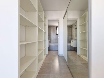 Departamento de 2 dormitorios en venta Av. Pellegrini Rosario