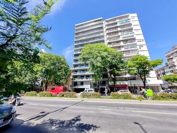 Departamento de 2 dormitorios en venta Av. Pellegrini Rosario