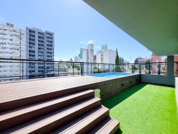 Departamento de 2 dormitorios en venta Av. Pellegrini Rosario