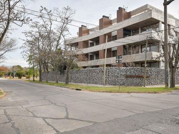 Departamento venta  City Bell La Plata