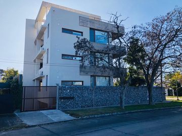 Departamento venta  City Bell La Plata