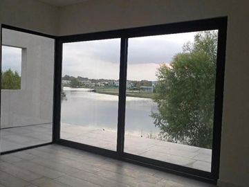 Casa en venta en Barrio El Canton, Golf - Escobar, Al Lago