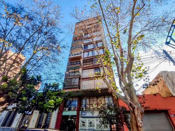 VENTA/PERMUTA - Departamento 2 dormitorios - España y Hospitales, Rosario