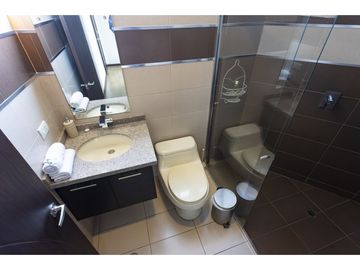 La Carolina, Departamento Amoblado en Venta, 115m2