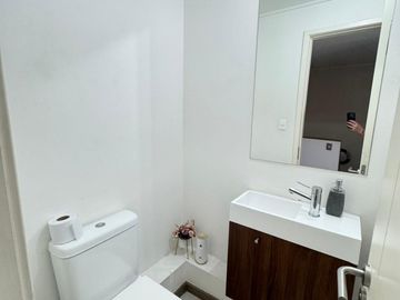 Espectacular y amplio depto. de 3D+3B+Est y Bod en Peñalolén