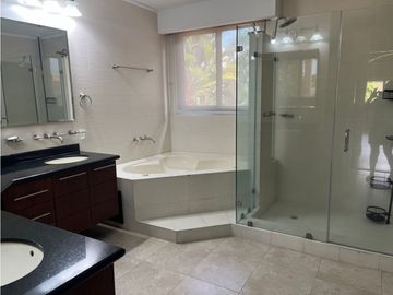 Casa en venta o renta con Piscina, Antigua -Costa del Este (AA)