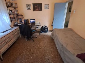 Casa PH en venta en Lanus Oeste