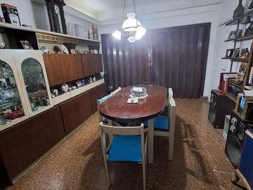 Casa PH en venta en Lanus Oeste