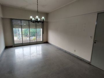 Casa PH en venta en Quilmes Oeste