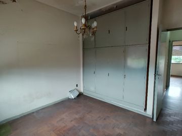 Casa PH en venta en Quilmes Oeste