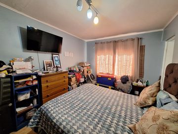 Venta Casa 4D/2B - San Joaquín