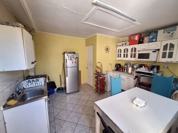 Venta Casa 4D/2B - San Joaquín
