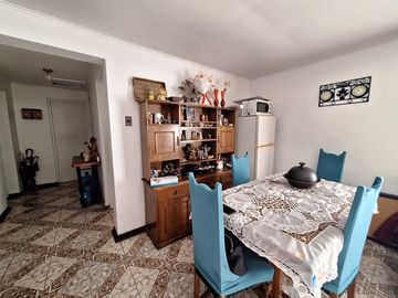 Venta Casa 4D/2B - San Joaquín