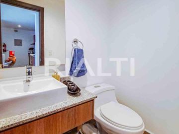Exclusiva suite de venta sector centro norte