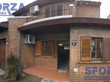 Casa - Muñiz