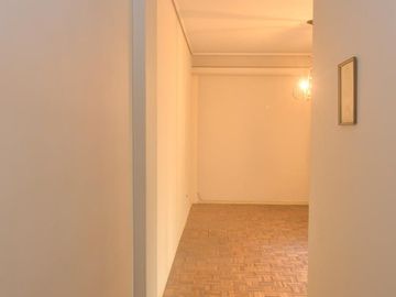 Departamento 3 ambientes en venta en Caballito