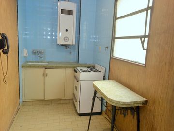 Departamento 3 ambientes en venta en Caballito