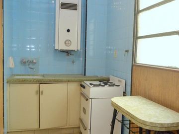 Departamento 3 ambientes en venta en Caballito