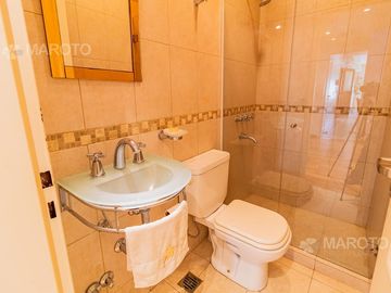 CASA EN VENTA EN BARRIO PRIVADO SEPTIEMBRE - MAROTO PROPIEDADES