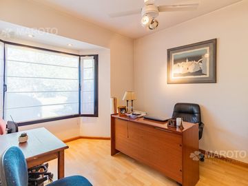 CASA EN VENTA EN BARRIO PRIVADO SEPTIEMBRE - MAROTO PROPIEDADES