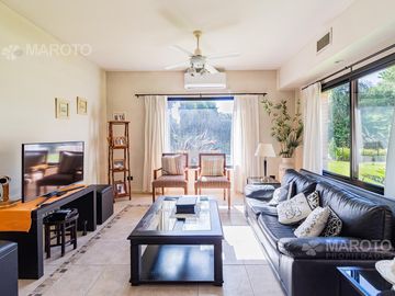 CASA EN VENTA EN BARRIO PRIVADO SEPTIEMBRE - MAROTO PROPIEDADES