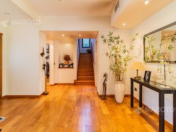 CASA EN VENTA EN BARRIO PRIVADO SEPTIEMBRE - MAROTO PROPIEDADES