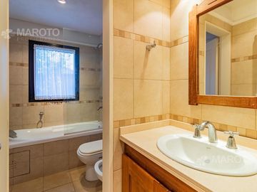 CASA EN VENTA EN BARRIO PRIVADO SEPTIEMBRE - MAROTO PROPIEDADES