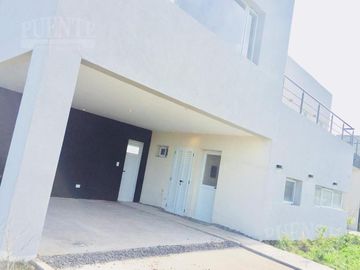 Casa - La Horqueta de Echeverría - Alquiler - Canning - Esteban Echeverría