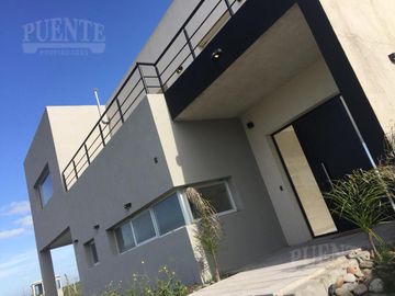 Casa - La Horqueta de Echeverría - Alquiler - Canning - Esteban Echeverría