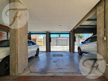 Departamento APTO CRÉDITO | 3 ambientes con cochera | Vista abierta al Río y Ciudad
