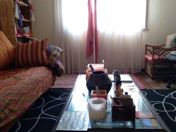PH 3 ambinetes con terraza. Exc. ubicación en  Olivos