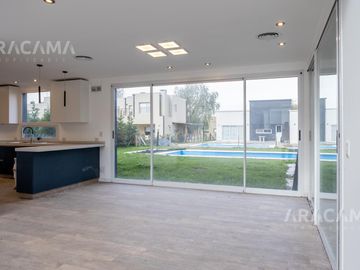 CASA EN VENTA BARRIO LOS TALAS - CANNING