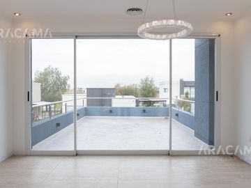 CASA EN VENTA BARRIO LOS TALAS - CANNING