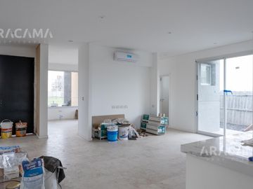 CASA EN VENTA BARRIO LOS TALAS - CANNING