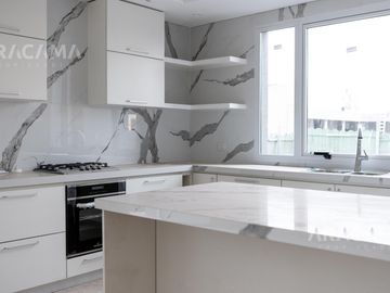CASA EN VENTA BARRIO LOS TALAS - CANNING