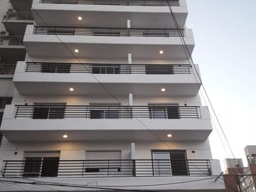 Italia 1500- Monoambiente a la venta.-