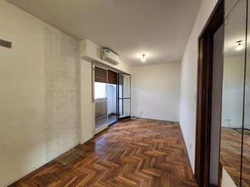 DEPARTAMENTO 3 AMBIENTES EN BARRACAS VENTA