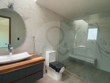 Casa en condominio en venta en Santa María Magdalena OcotitlAn
