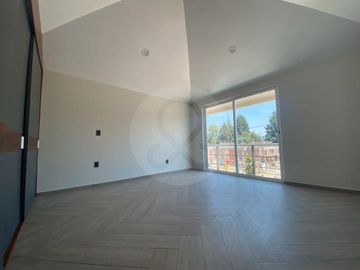 Casa en condominio en venta en Santa María Magdalena OcotitlAn