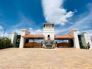 Casa en condominio en venta en Santa María Magdalena OcotitlAn