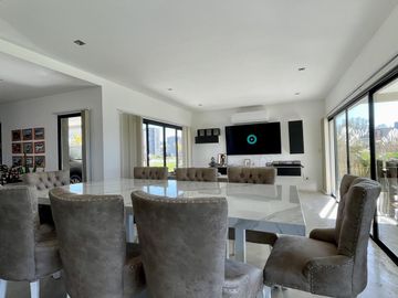 Casa en Vila Marina Villanueva en Venta