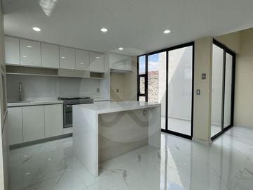Casa en condominio en venta en San Gaspar Tlahuelilpan
