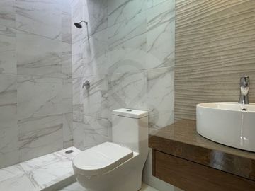 Casa en condominio en venta en San Gaspar Tlahuelilpan