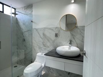 concepto 1102 Casa en condominio en venta en San Francisco